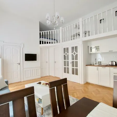 Luxury By Hi5 - Havas Street * בודפשט