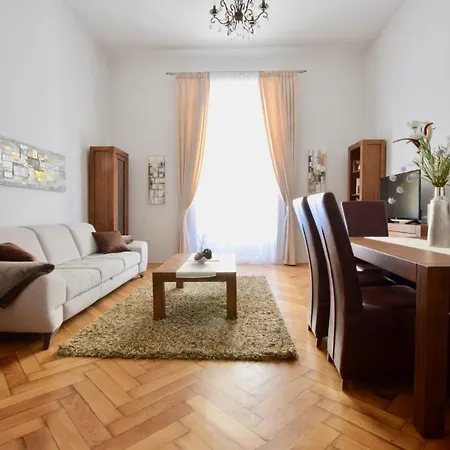 Luxury By Hi5 - Havas Street Apartman